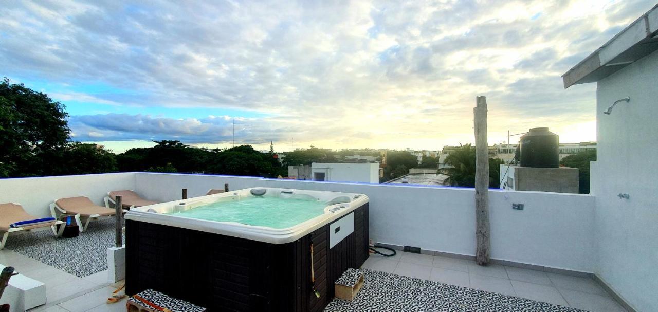 Bloom! Exclusive Boutique B&B (Adults Only) Playa del Carmen Exterior photo